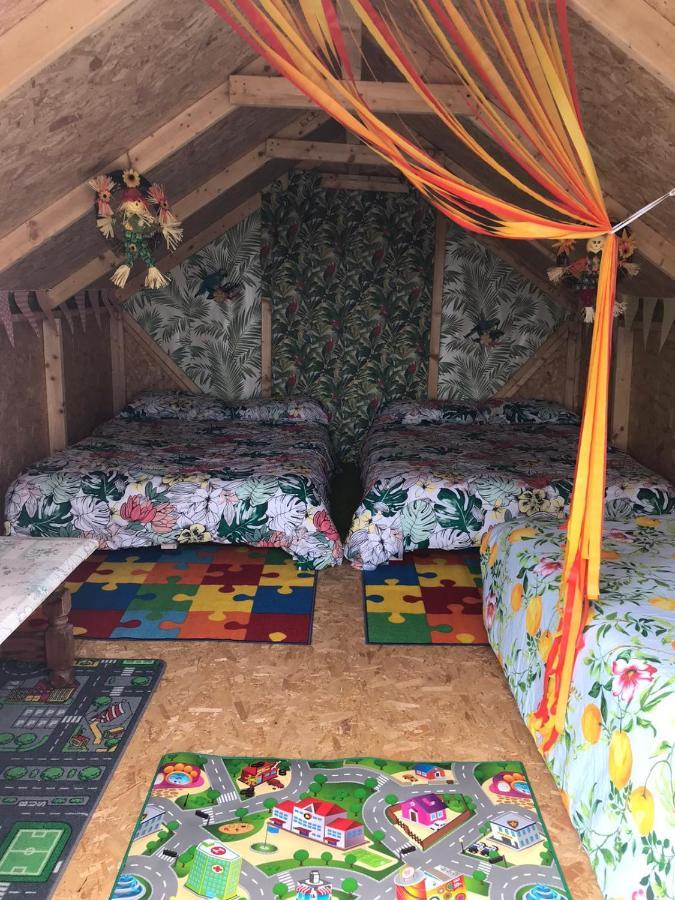 Shannon Estuary Glamping Effernan Exterior photo